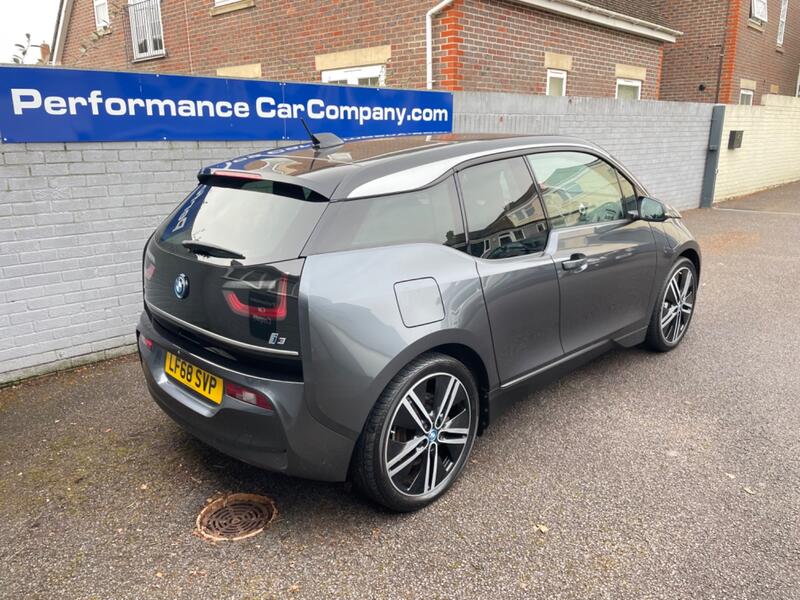 BMW I3