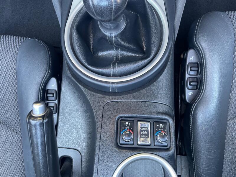 NISSAN 370Z