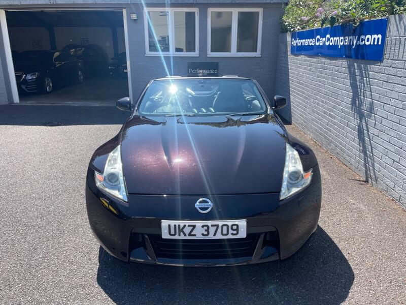NISSAN 370Z