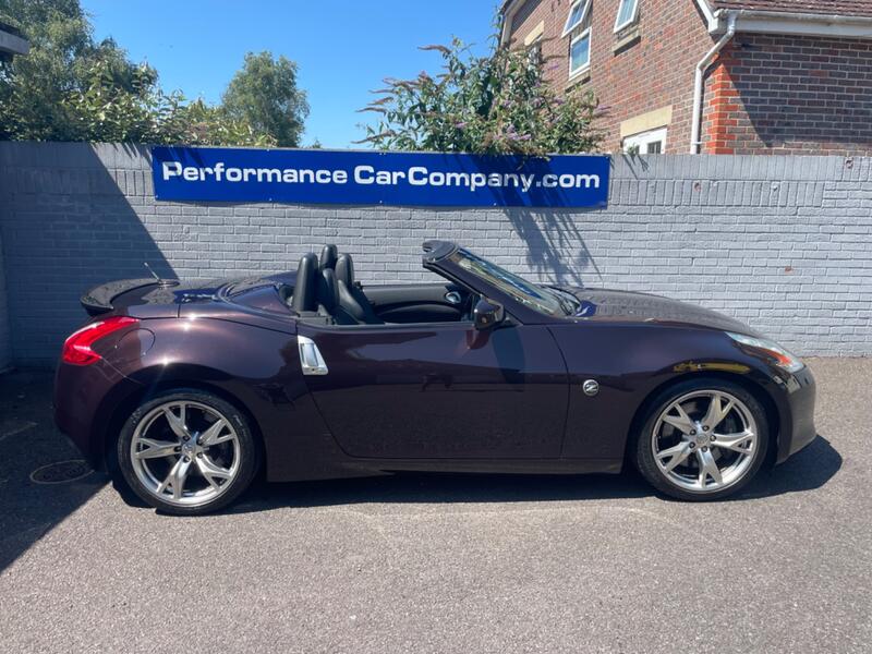 NISSAN 370Z