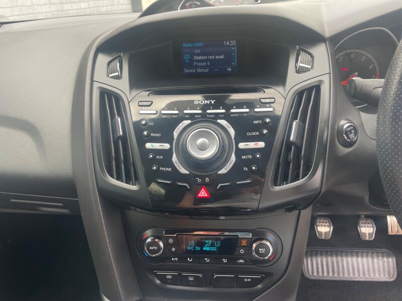 FORD FOCUS