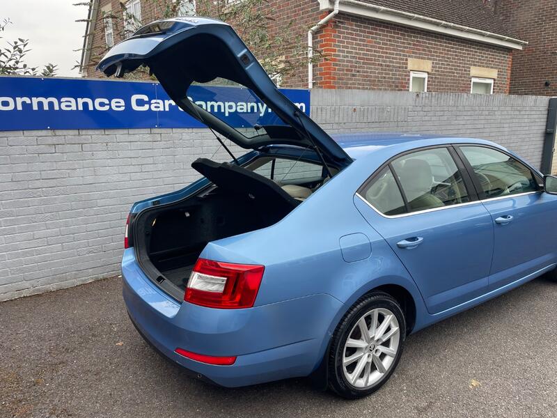 SKODA OCTAVIA