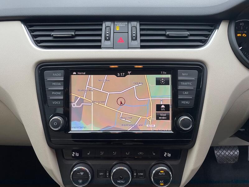SKODA OCTAVIA
