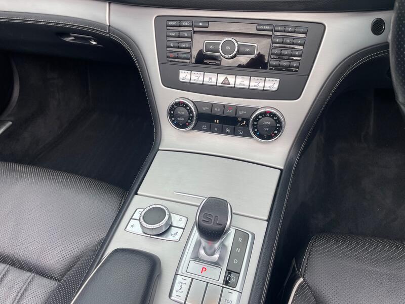 MERCEDES-BENZ SL