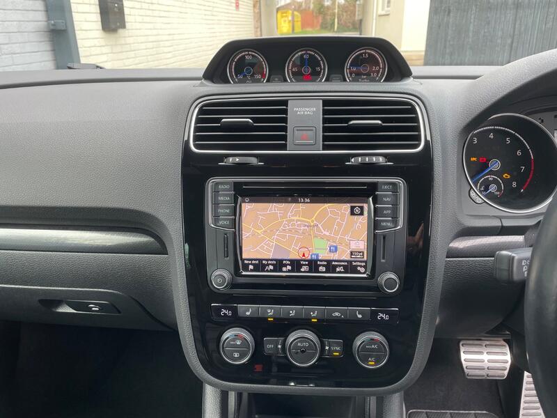 VOLKSWAGEN SCIROCCO
