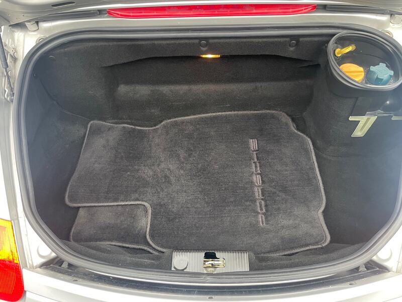 PORSCHE BOXSTER