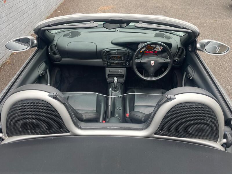 PORSCHE BOXSTER
