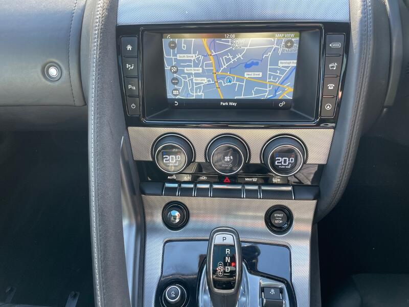 JAGUAR F-TYPE