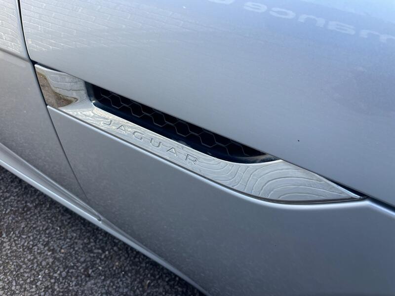 JAGUAR F-TYPE