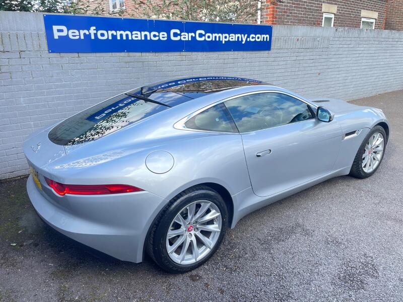 JAGUAR F-TYPE