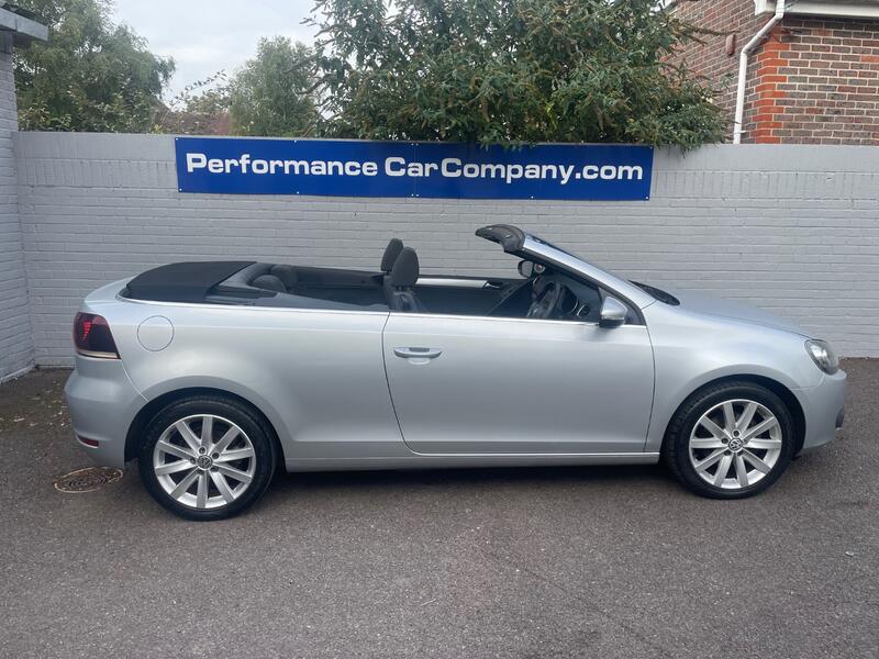 View VOLKSWAGEN GOLF 1.6 TDI BlueMotion Tech S