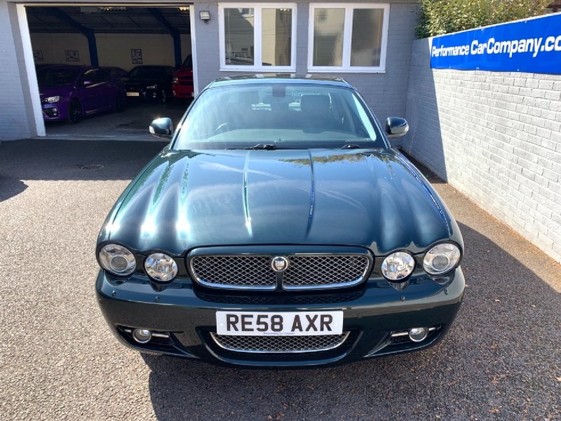 JAGUAR XJR