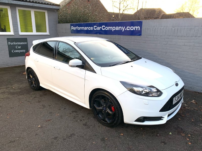 View FORD FOCUS T EcoBoost 250 ST-3 50000miles FSH DEPOSITED- MORE FOCUS ST-3 REQUIRED