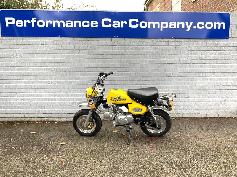 View SKYTEAM MONKEYBIKE Monkey bike 125cc Only 41 miles from new and dry Stored