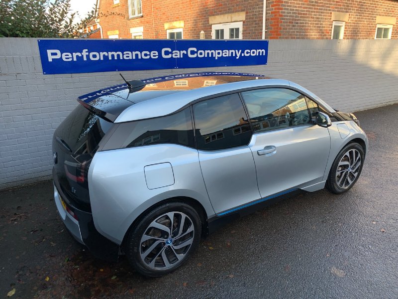 BMW I3