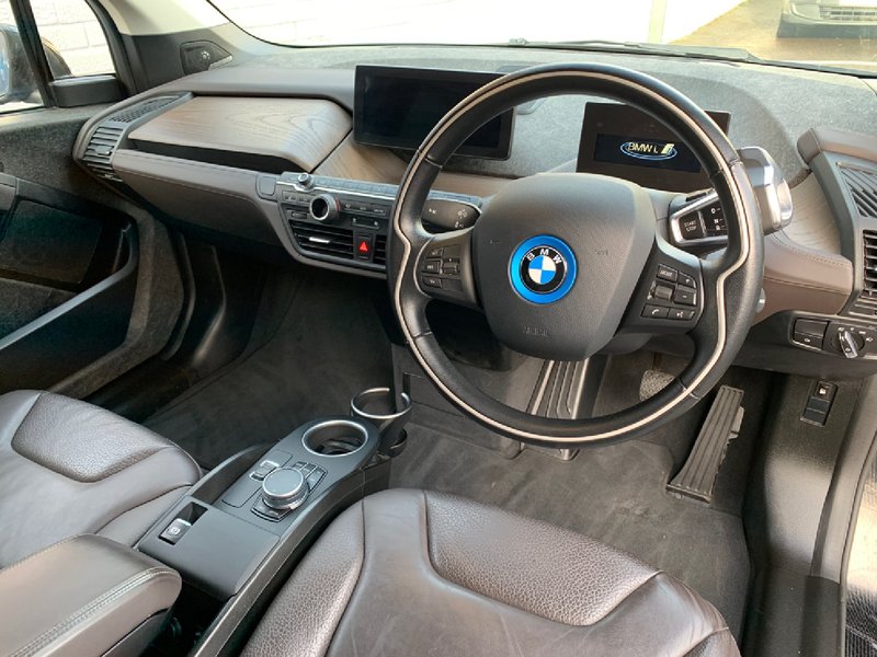 BMW I3