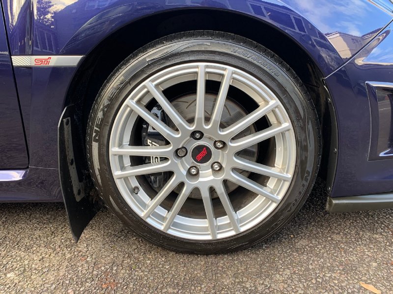 SUBARU IMPREZA