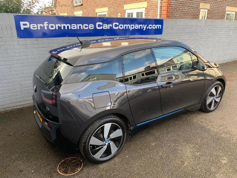 BMW I3