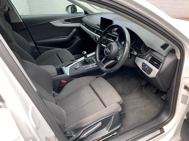 View AUDI A4 AVANT A4 Avant TFSi 150 CoD Start-Stop Sport 29000 miles FASH Audi Warranty until Sep 2021 