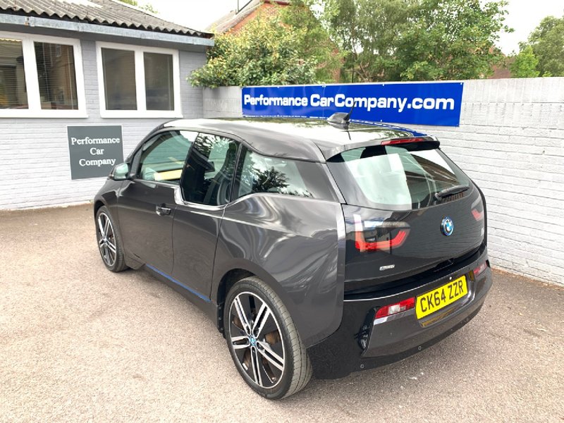 BMW I3