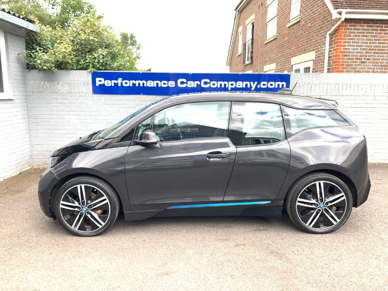 BMW I3