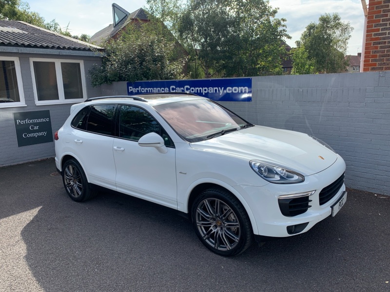 View PORSCHE CAYENNE D 4.2 D V8 S TIPTRONIC S only 18000miles FPSH DEALER Porsche Warranty Dec 21