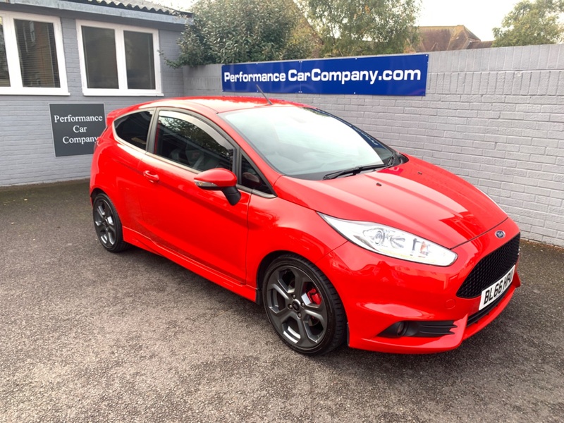 View FORD FIESTA ST-3 Only 15000 miles FFSH 2 Owners Half Recaro Leather MP215 Kit