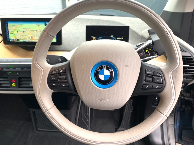 BMW I3