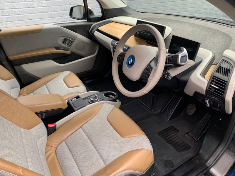 BMW I3