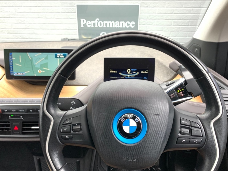 BMW I3