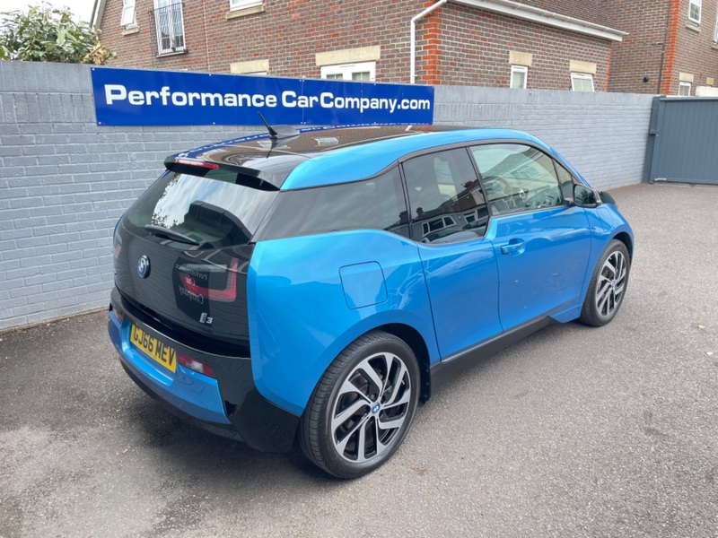 BMW I3