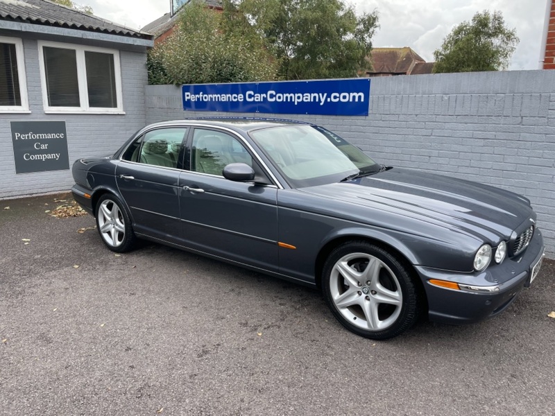 View JAGUAR XJ 4.2 V8 SOVEREIGN 44000 miles FJSH Main Dealer Stunning Rare Car