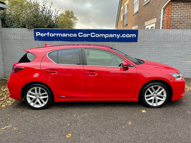 View LEXUS CT 200H ADVANCE 40000miles FSH Sat Nav Heated Alcantara Great Spec