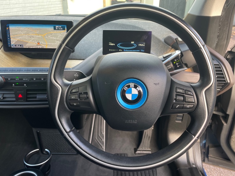 BMW I3