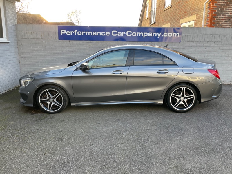 MERCEDES-BENZ CLA