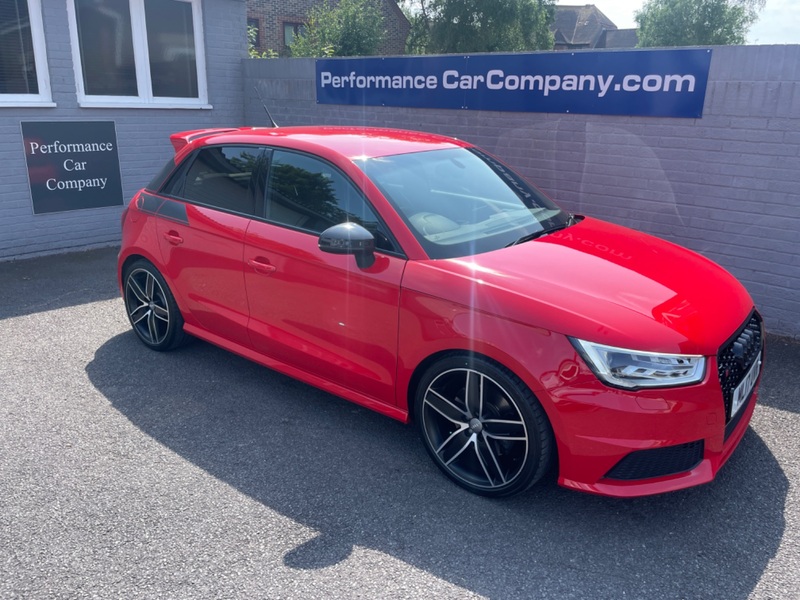 AUDI S1