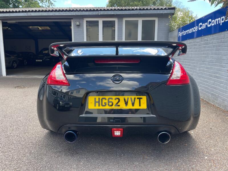 NISSAN 370Z