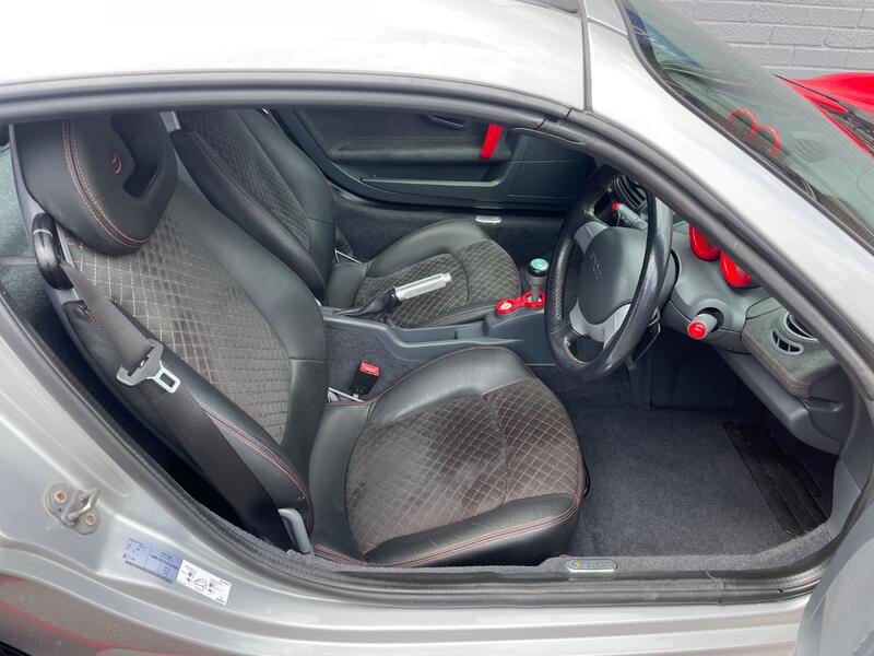 View SMART ROADSTER 0.7 Brabus Coupe RCR 1 of 50 Made 42000 miles FSH
